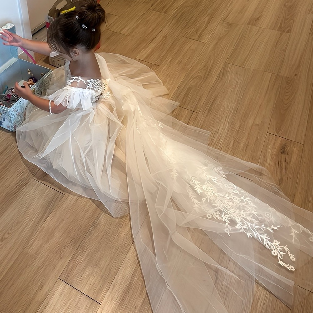 Flower Girl Dress - Picture 2 of 3